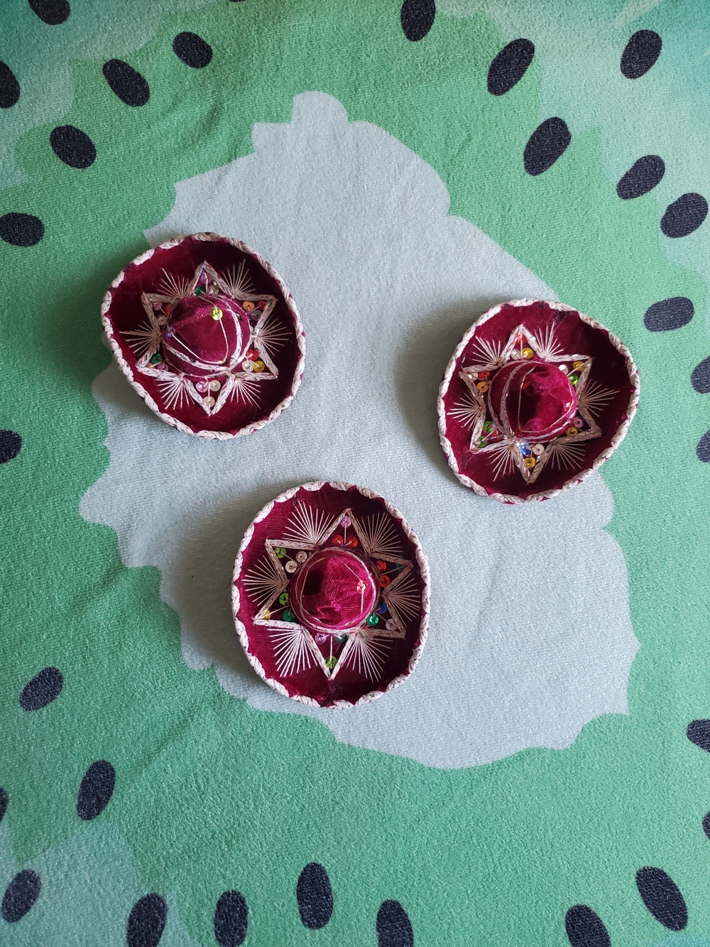 Set of 3 Mini Decorative Velvet Sombrero - Burgundy